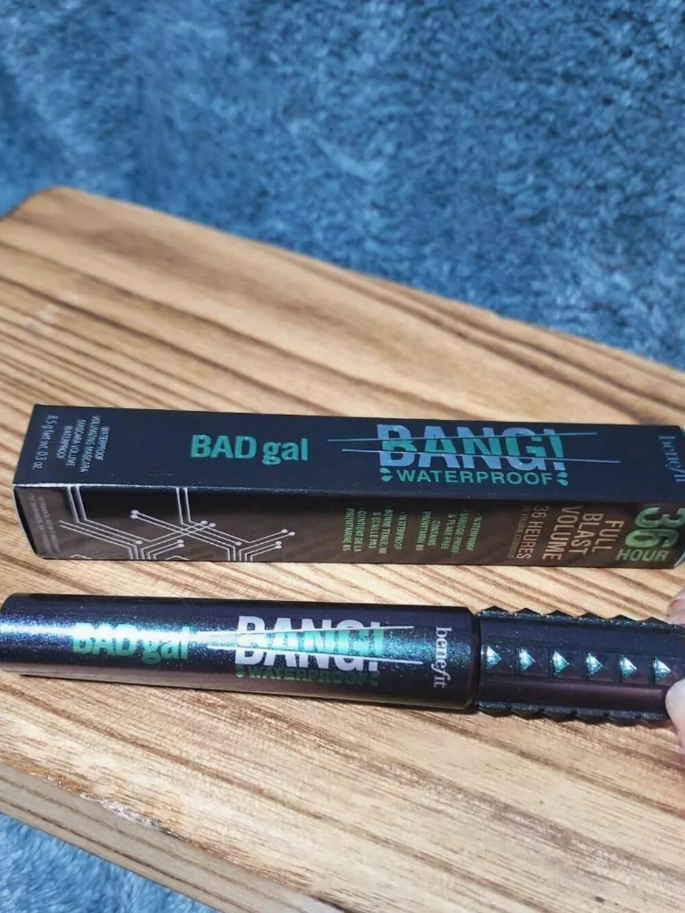 NIP! Benefit Badgal Waterproof Mascara, 8.5g (Full Size) in Intense Pitch Black